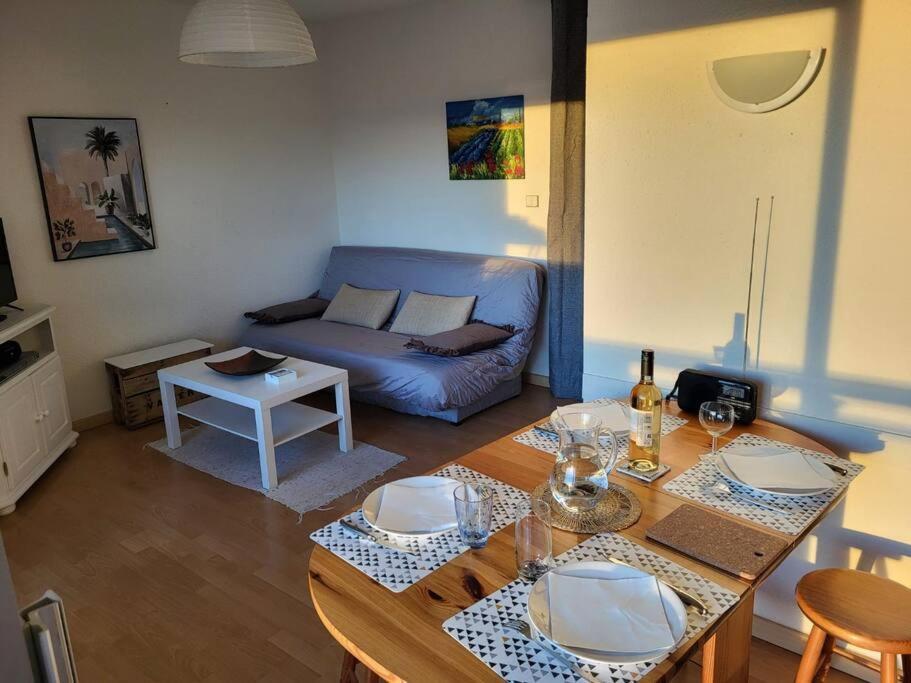 Charmant Appartement ! 乐巴凯尔斯 外观 照片