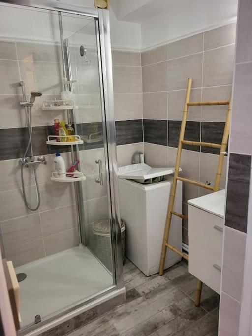 Charmant Appartement ! 乐巴凯尔斯 外观 照片